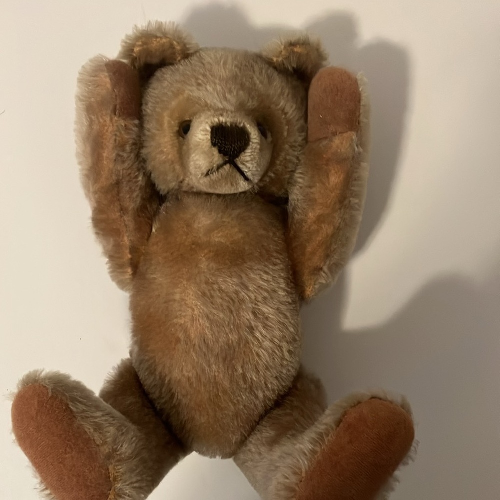 60’s Vintage Steiff Teddy Bear. 13” Mohair, Former Growler, Ear Button, Jointed